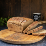 extra brood wit ( sandwich) +&euro;&nbsp;2,00